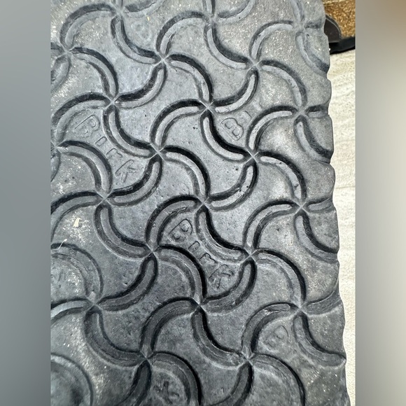 Papillio Florida Birkenstock Maroon Sparkly 3 Strap Sandals Size 39/8 - Picture 11 of 11